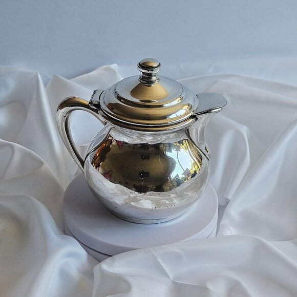 Vintage Quadruple Plate Creamer Pitcher Wm. A. Rogers “State House” Engraved - Picture 3 of 11